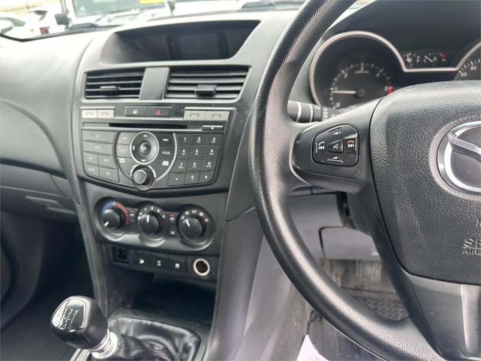 2017 MAZDA BT-50 XT (4x4)