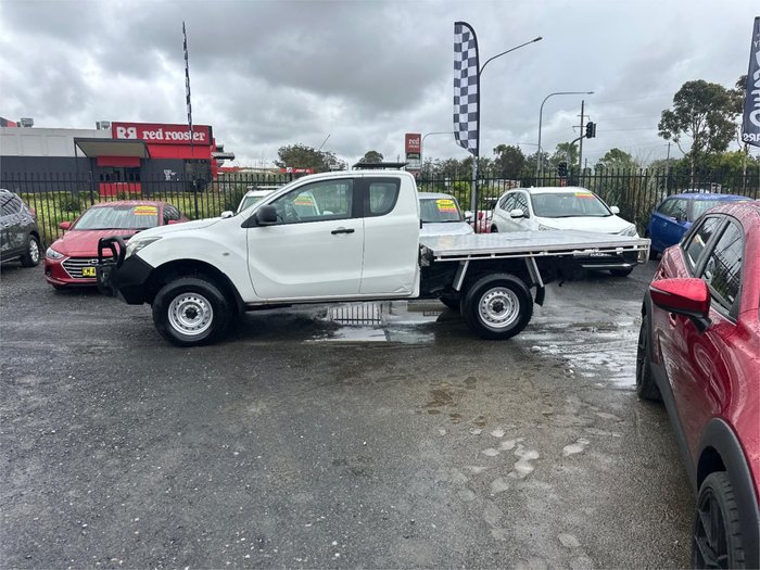 2017 MAZDA BT-50 XT (4x4)