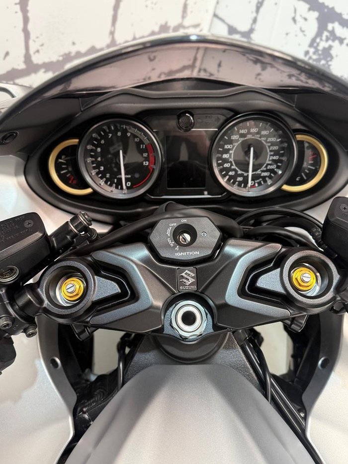 2022 Suzuki Hayabusa (GSX1300R) Hayabusa Grey