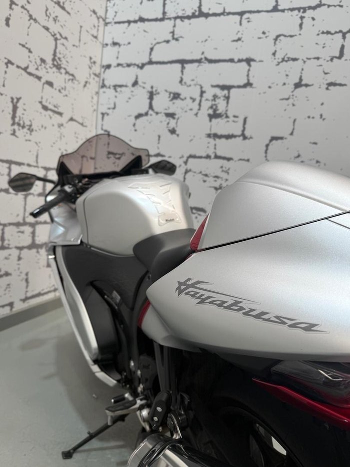 2022 Suzuki Hayabusa (GSX1300R) Hayabusa Grey