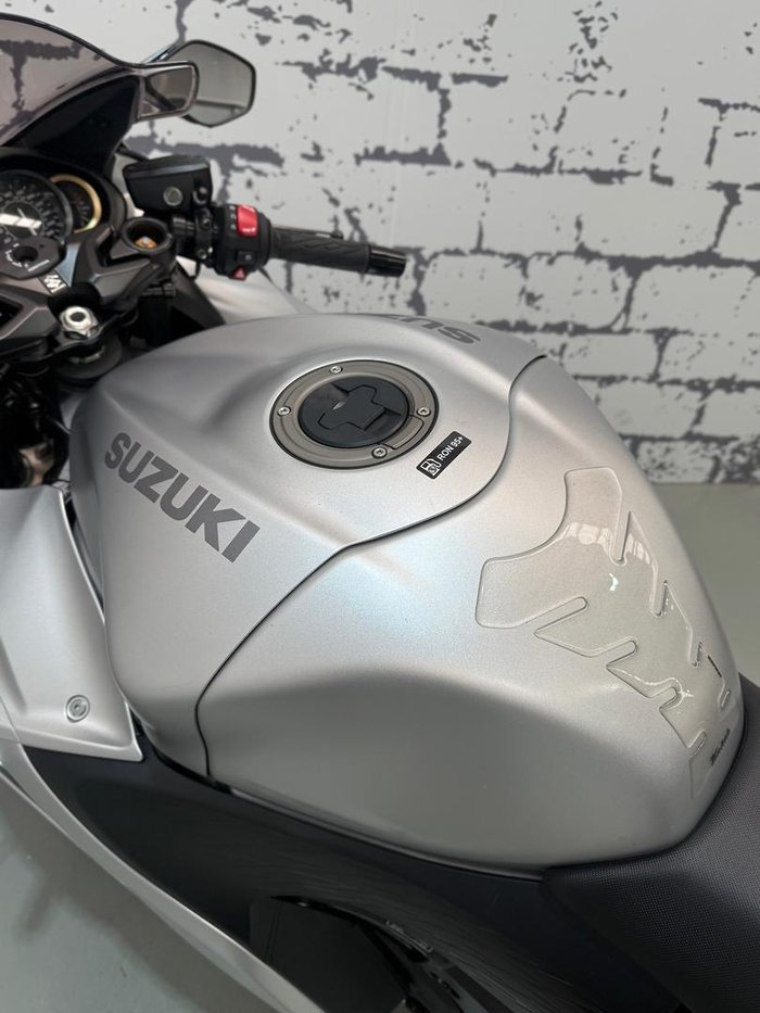 2022 Suzuki Hayabusa (GSX1300R) Hayabusa Grey