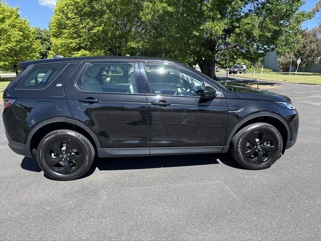 2020 Land Rover Discovery Sport D150 S