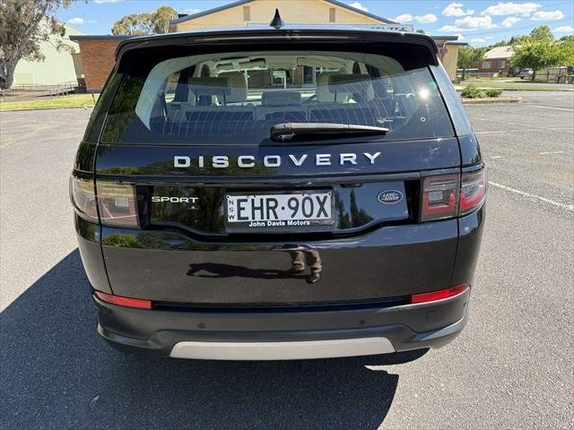 2020 Land Rover Discovery Sport D150 S