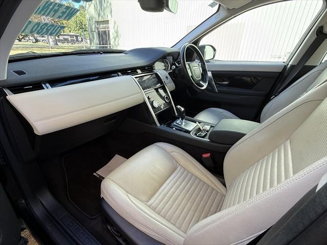 2020 Land Rover Discovery Sport D150 S