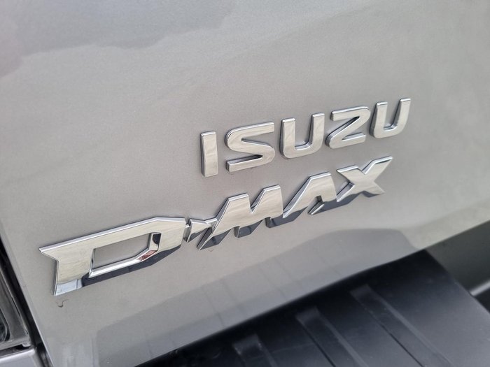 2025 Isuzu D-MAX X-TERRAIN