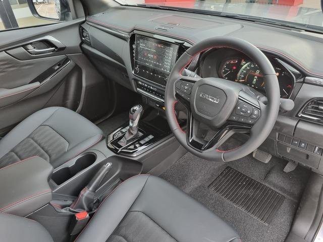 2025 Isuzu D-MAX X-TERRAIN