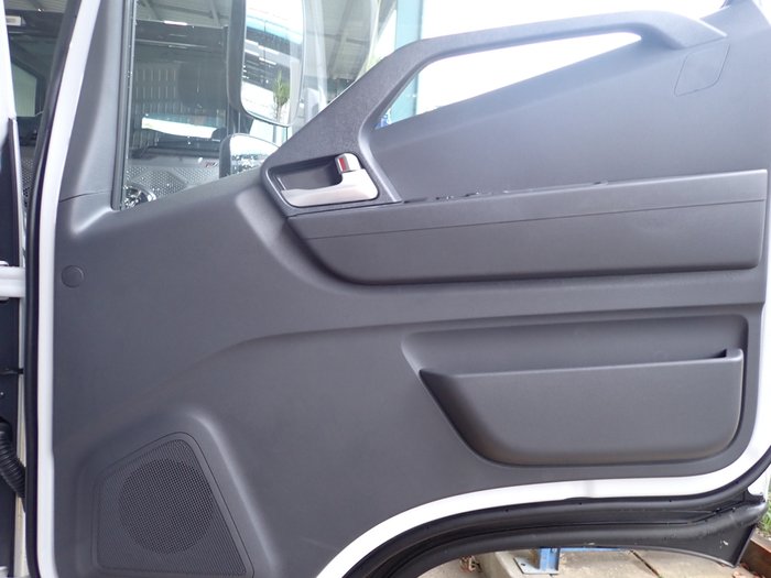 2025 HYUNDAI EX6 MWB