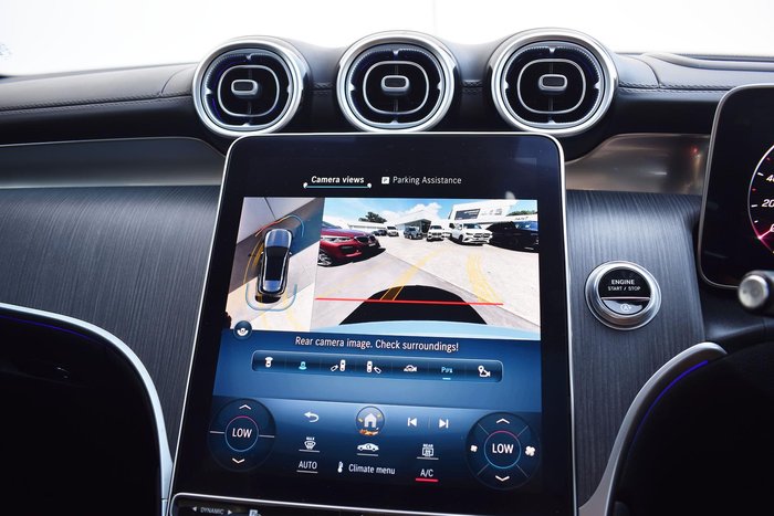 2023 Mercedes-Benz GLC-Class GLC300