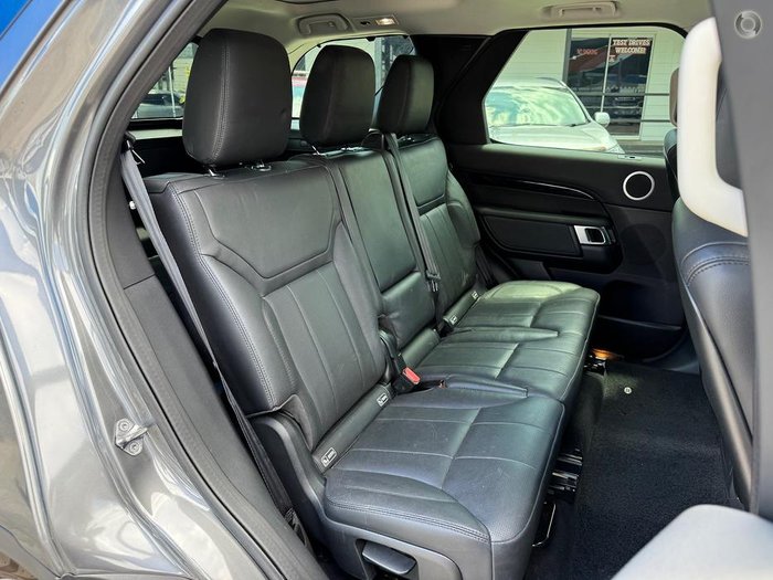 2018 Land Rover Discovery SD4 SE