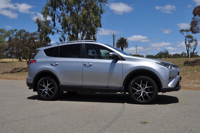 2018 Toyota RAV4 GXL