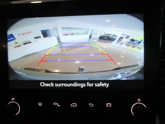 2025 Isuzu D-MAX X-TERRAIN