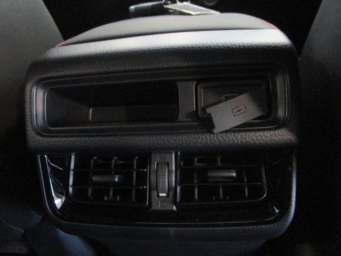 2025 Isuzu D-MAX X-TERRAIN