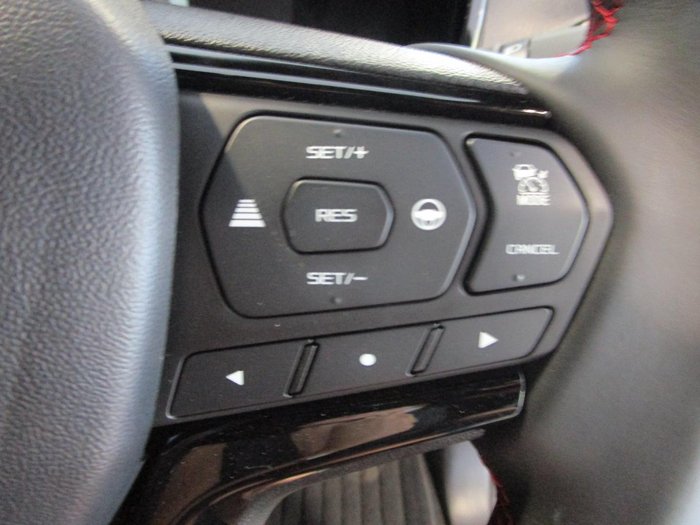 2025 Isuzu D-MAX X-TERRAIN