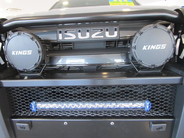 2025 Isuzu D-MAX X-TERRAIN