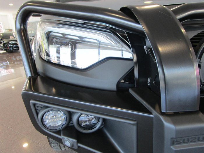 2025 Isuzu D-MAX X-TERRAIN