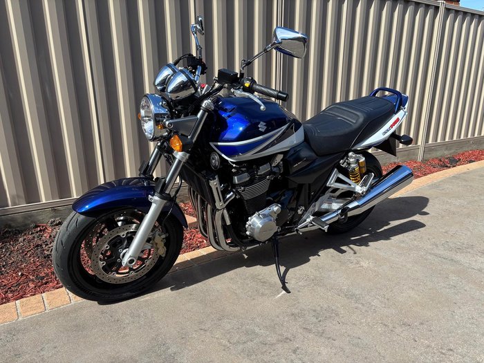 2004 Suzuki GSX1400 