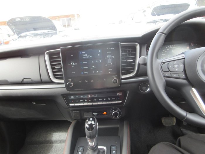 2025 Mazda BT-50 SP
