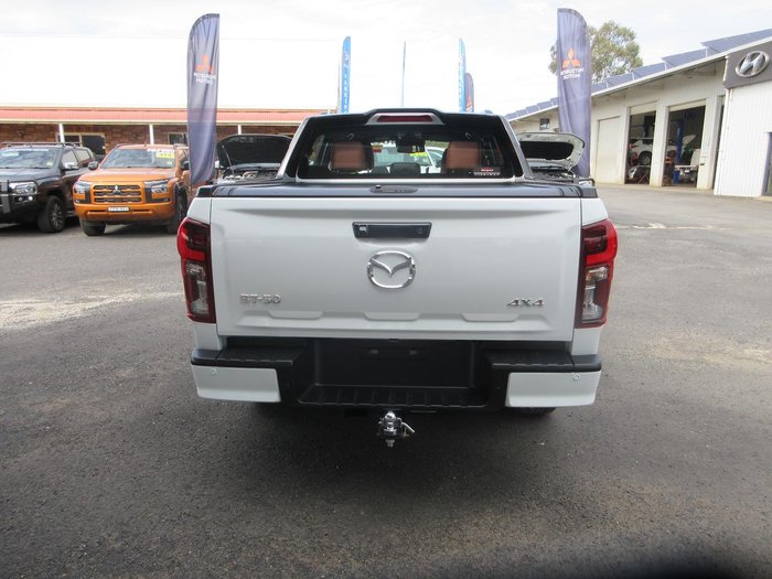 2025 Mazda BT-50 SP