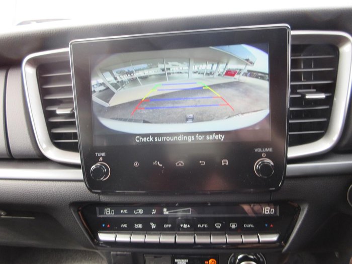 2025 Mazda BT-50 SP