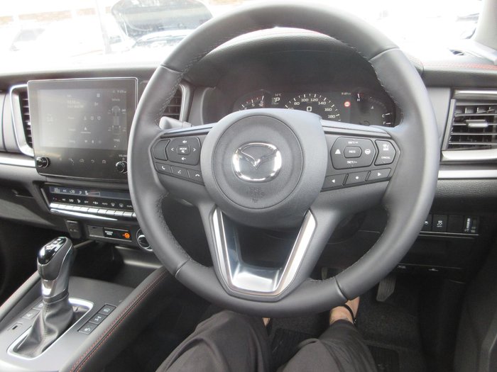 2025 Mazda BT-50 SP