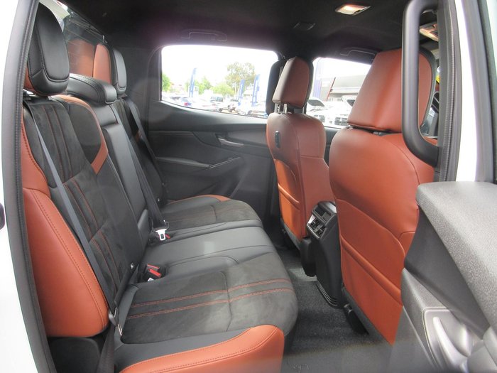 2025 Mazda BT-50 SP