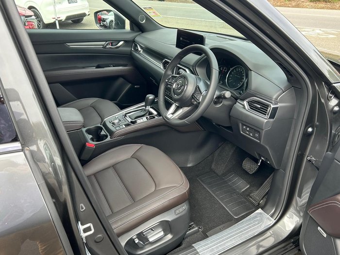 2025 Mazda CX-5 G25 Akera
