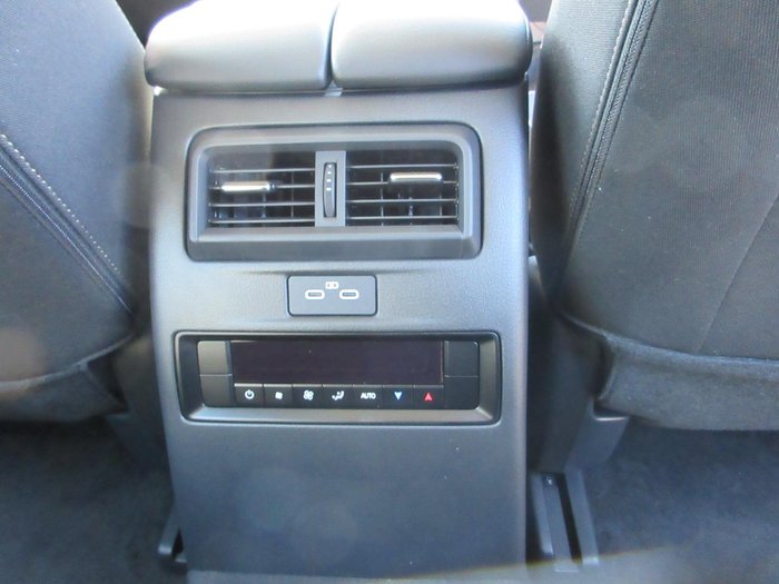 2025 Mazda CX-80 G40e Pure