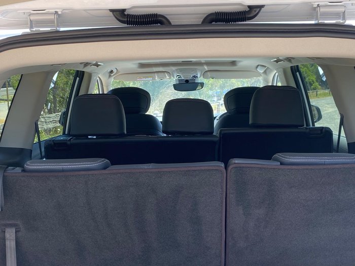 2025 LDV D90 Executive