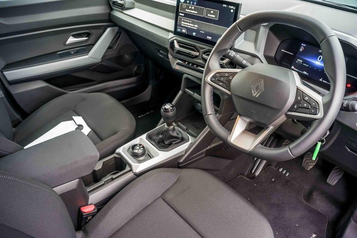 2025 Renault Duster Evolution