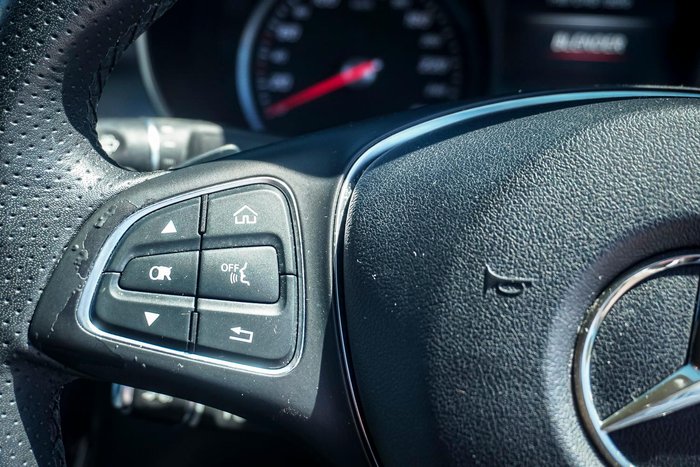 2018 Mercedes-Benz C-Class C300