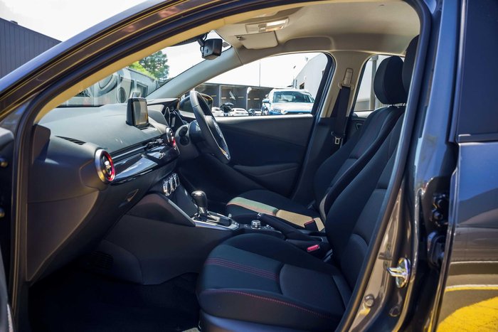 2025 Mazda 2 G15 Evolve