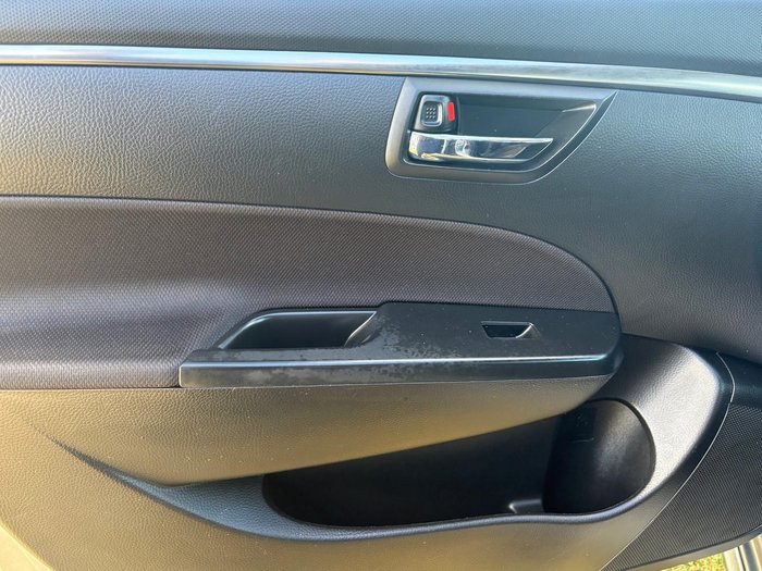 2013 Suzuki Swift Sport