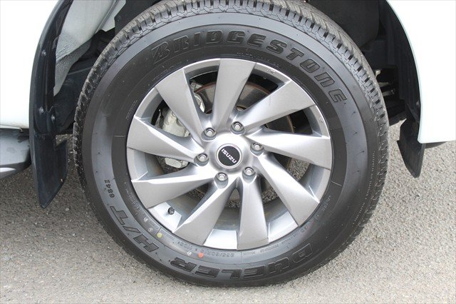 2024 Isuzu MU-X LS-U