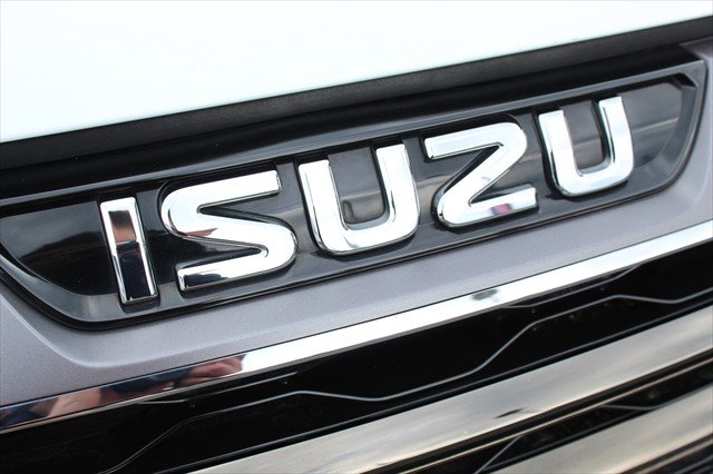 2024 Isuzu MU-X LS-U