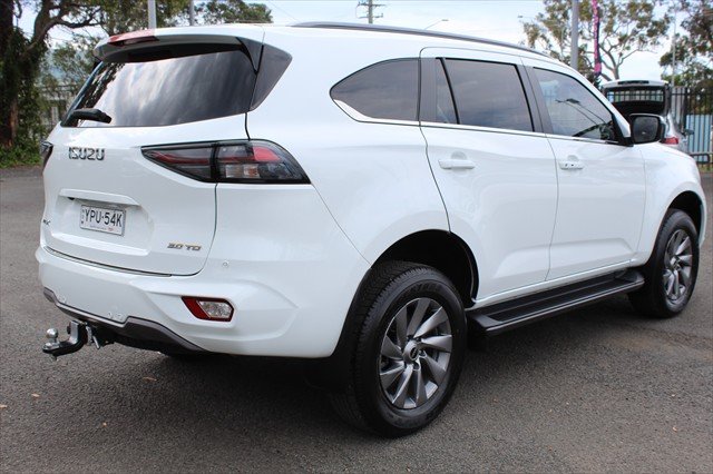 2024 Isuzu MU-X LS-U