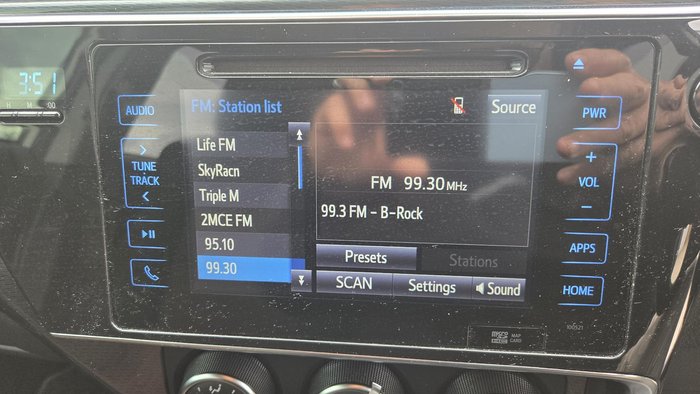 2017 Toyota Corolla SX