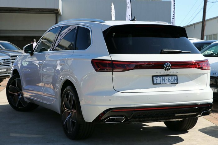 2025 Volkswagen Touareg 210TDI R-Line