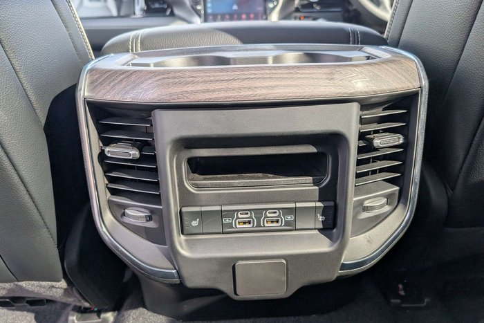 2025 RAM 1500 Laramie Sport Hurricane SO RamBox