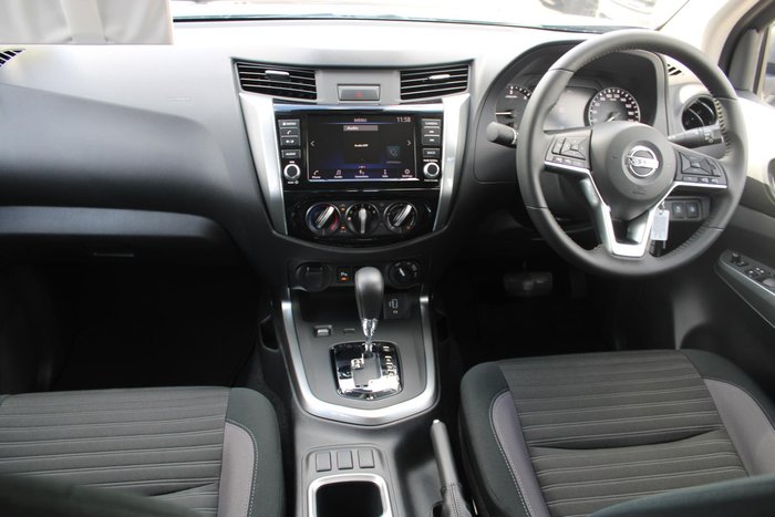 2024 Nissan Navara ST