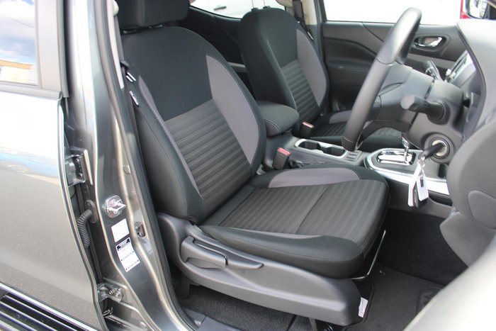 2024 Nissan Navara ST