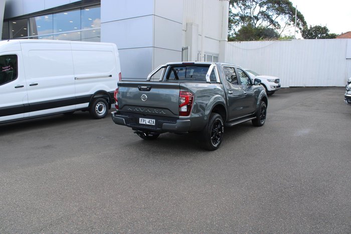 2024 Nissan Navara ST