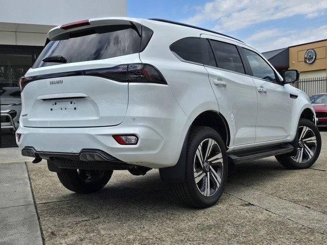 2025 Isuzu MU-X