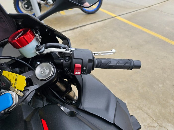 2017 Honda CBR1000RR (FIREBLADE) ABS Black