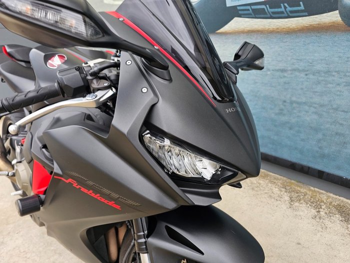 2017 Honda CBR1000RR (FIREBLADE) ABS Black