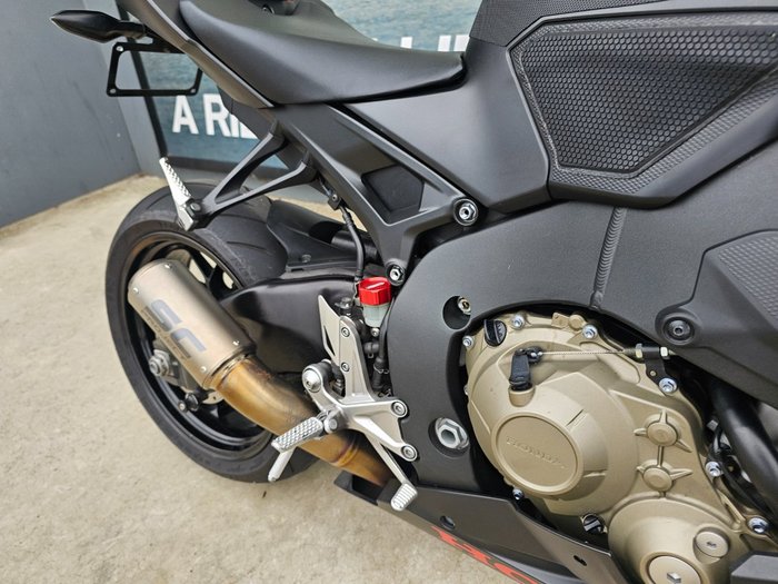 2017 Honda CBR1000RR (FIREBLADE) ABS Black