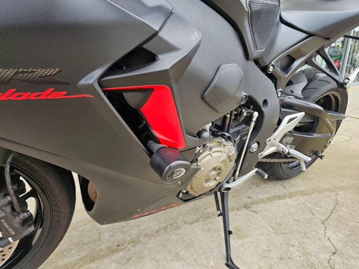 2017 Honda CBR1000RR (FIREBLADE) ABS Black