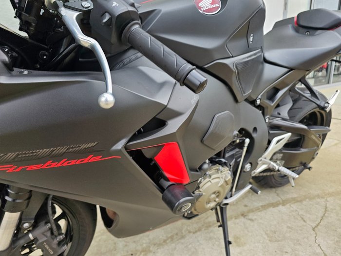 2017 Honda CBR1000RR (FIREBLADE) ABS Black