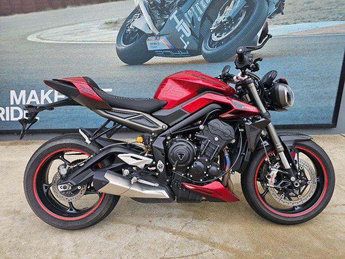 2024 Triumph STREET TRIPLE RS Red