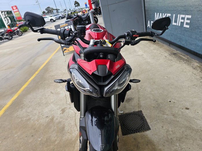 2024 Triumph STREET TRIPLE RS Red