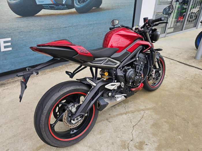 2024 Triumph STREET TRIPLE RS Red